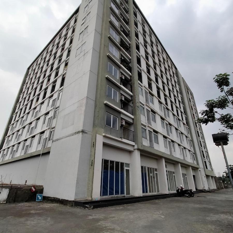 Rb Bogorienze The Jungle Apartemen