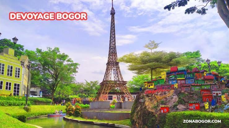 Rb Bogorienze The Jungle Bogor